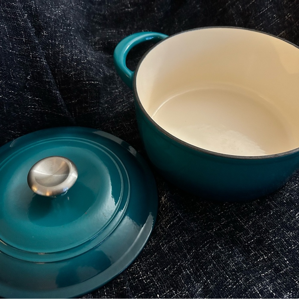 Tramontina 4 Qt Enameled Cast Iron Dutch Oven Teal Blue - Picture 2 of 6